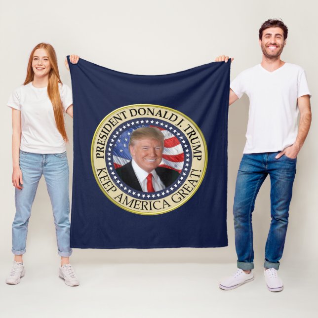 President Donald Trump 2020 Keep America Great Fleece Blanket (In Situ)