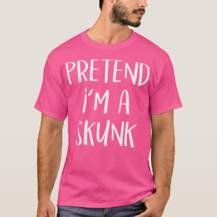 Pretend I'M A Skunk Party Funny Animal Halloween T-Shirt