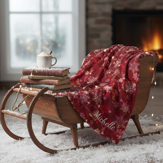 Prettiest Snowflakes Pattern Red ID846 Fleece Blanket (Creator Uploaded)