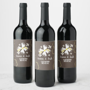 Pretty Bee Floral Botanical Yellow White Daisy Wine Label