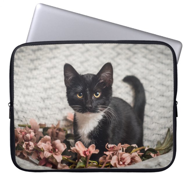 Pretty Bella Rose Laptop Sleeve (Front)