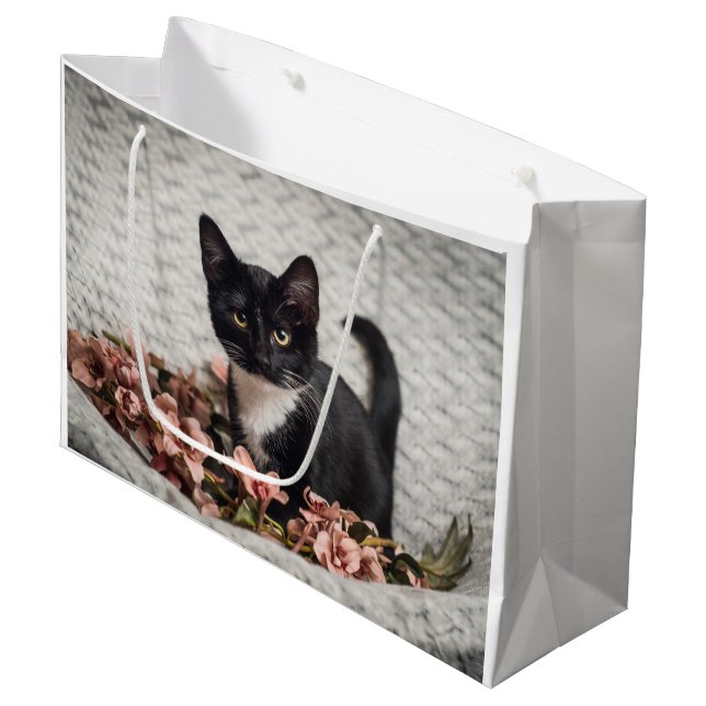 Pretty Bella Rose Large Gift Bag (Front Angled)