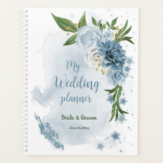 pretty blue flowers greenery wedding planner