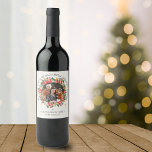 Pretty Floral Christmas Red Flowers Photo Gift Wine Label<br><div class="desc">Pretty Floral Christmas Red Flowers Photo Gift Wine Label . Add a touch of elegance to your holiday celebrations with our Pretty Floral Christmas Red Flowers Photo Gift Wine Label. This exquisite label features vibrant red flowers and a customisable photo space, allowing you to showcase your cherished moments. Perfect for...</div>