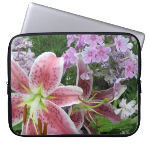 Pretty Flowers Laptop Sleeve