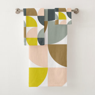 Pretty Geometric Shapes Pattern in Soft Colours Bath Towel Set