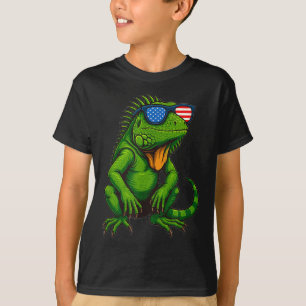 Pretty Iguana With America Sungles Costume For 4th T-Shirt