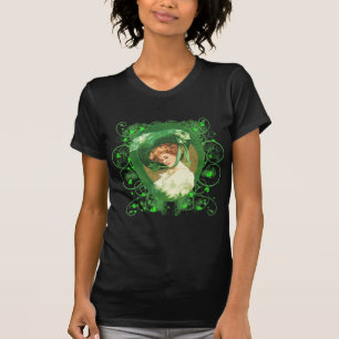 Pretty Irish Woman Vintage Design T-Shirt