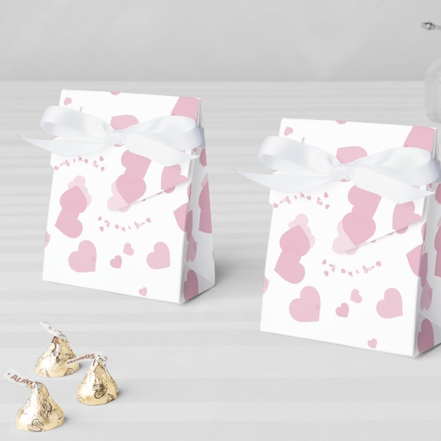 Pretty love heart  favour box (Creator Uploaded)