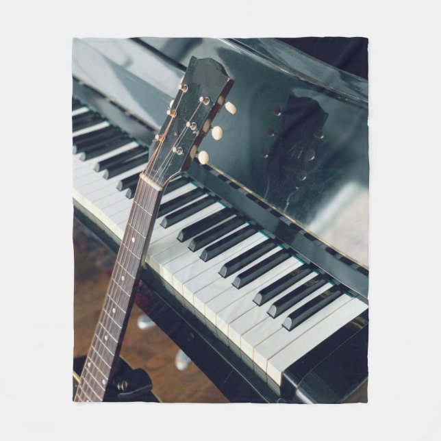 Pretty Piano Design Fleece Blanket (Front)