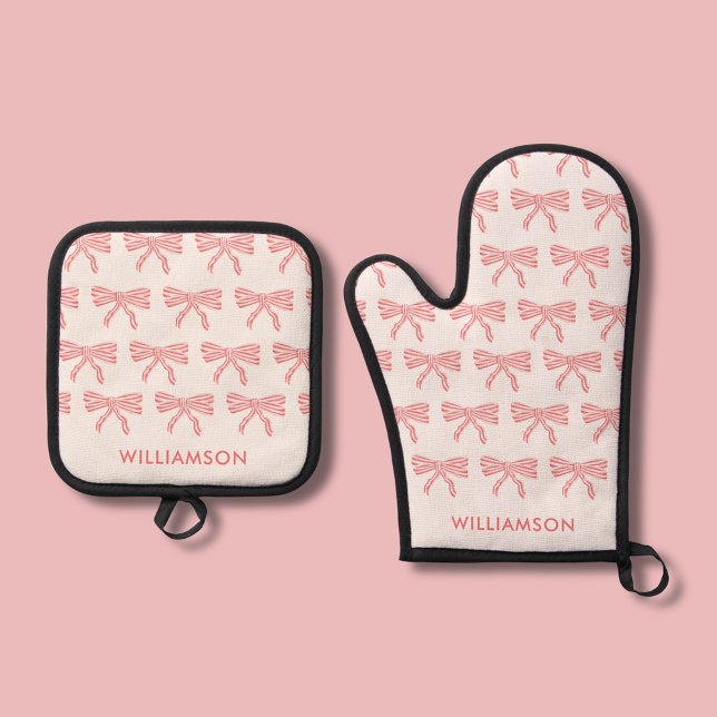 Pretty pink bow oven mitt & pot holder set (Coquette Pink bow oven mitt and oven glove, personalize with your own name or choice of text.)
