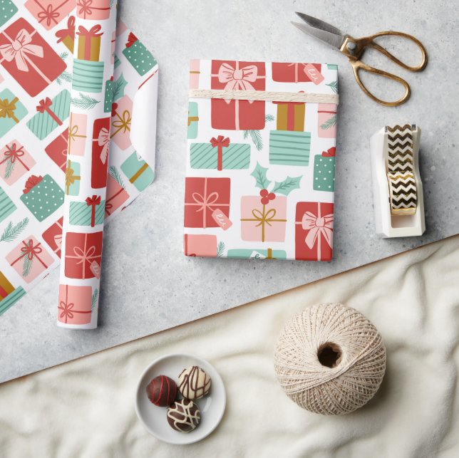  Pretty Presents Holiday Wrapping Paper (Crafts)