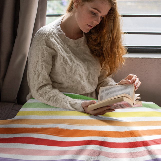 Pretty Rainbow Stripe Pattern Fleece Blanket (Creator Uploaded)