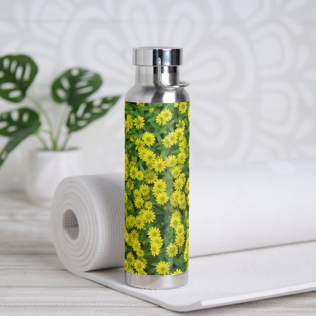 Pretty Small Yellow Flowers Water Bottle (Yoga)