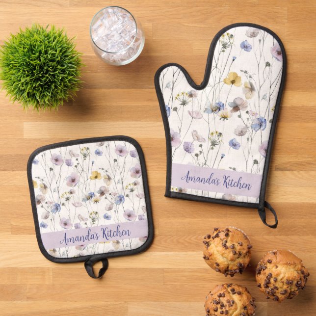Pretty Watercolor Pansies Personalised Oven Mitt & Pot Holder Set (Top Down)