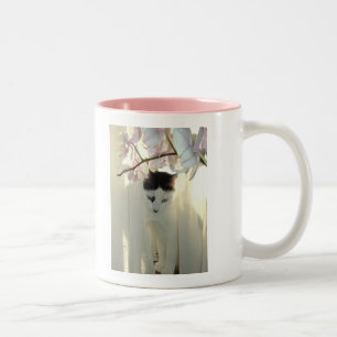Pretty White Cat Two-Tone Coffee Mug