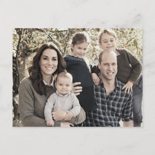 Prince William and family Dec 2018 stylised Postcard