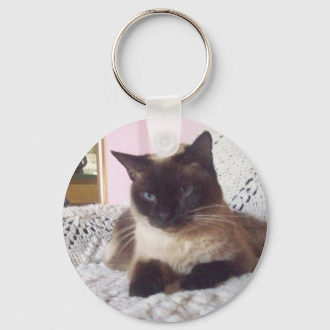 Princess relaxing on the couch key ring (Front)