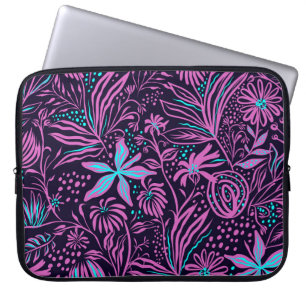 Print pattern sheets drawing laptop sleeve