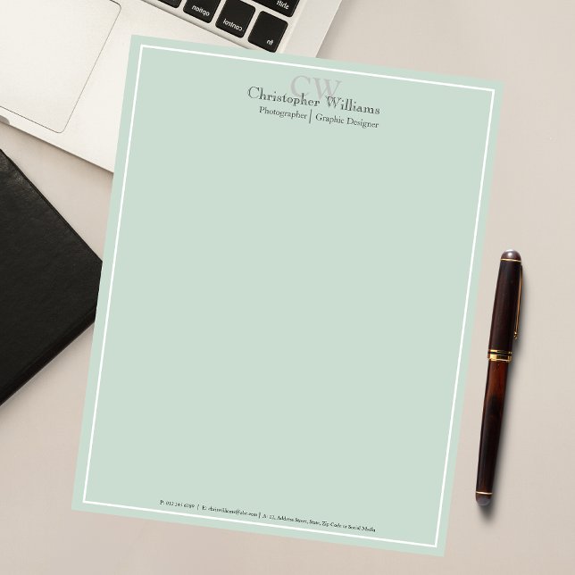 Professional Green Minimalist Notepad (Creator Uploaded)