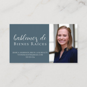 Professional Spanish Blue Real Estate Business Card