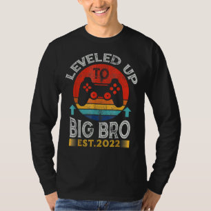 Promoted To Big Bro 2022 Vintage Levelled Up To Bi T-Shirt