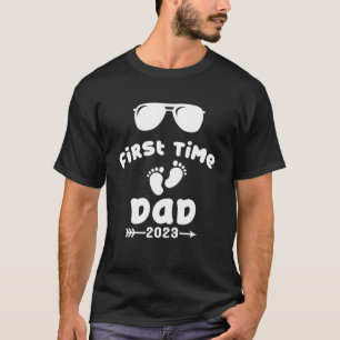 Promoted To Dad 2023 First Time Dad 2023 T-Shirt