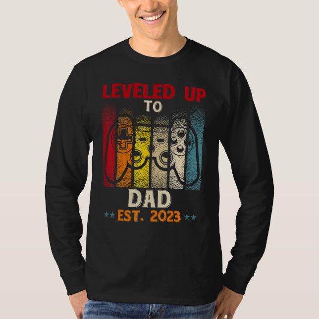 Promoted To Dad 2023 Levelled Up To Pregnancy 2023 T-Shirt (Front)