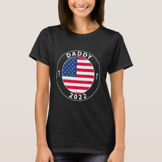 Promoted To Daddy 2022 Father's Day New Dad Announ T-Shirt