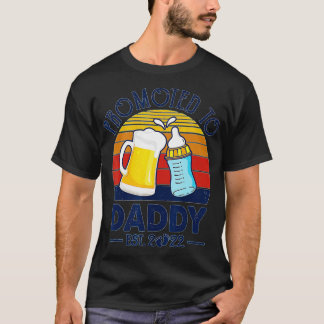 Promoted To Daddy 2022 First Time Fathers Day New T-Shirt