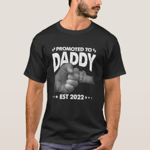 Promoted To Daddy 2022   For New Dad First Time Da T-Shirt