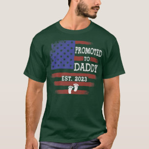 Promoted To Daddy Est 2023 American Flag Pregnanc T-Shirt
