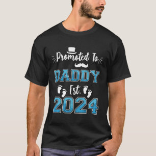 Promoted To Daddy Est 2024 Father'S Day T-Shirt