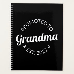 Promoted To Grandma Est 2027 New Nana I Planner