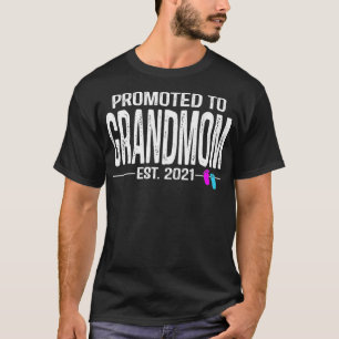 Promoted To Grandmom Est T-Shirt