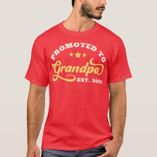 Promoted To Grandpa 2022 New Grandpa T-Shirt