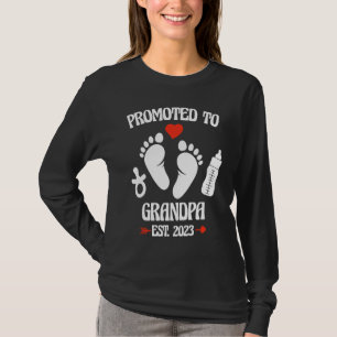 Promoted To Grandpa 2023 First Time New Grandpa Pr T-Shirt