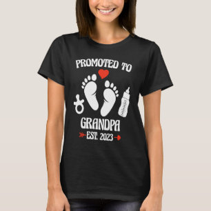 Promoted To Grandpa 2023 First Time New Grandpa Pr T-Shirt