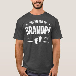 Promoted To Grandpa 2023 Soon To Be First Time Gra T-Shirt