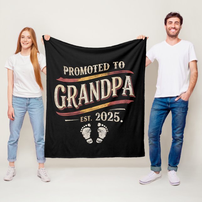 Promoted To Grandpa 2025 Grandpa est 2025  Fleece Blanket (In Situ)