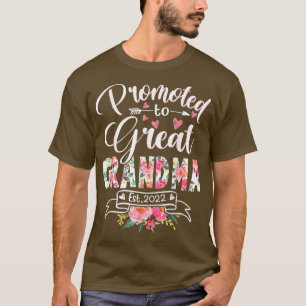 Promoted to Great Grandma Est 2022 Floral First Ti T-Shirt