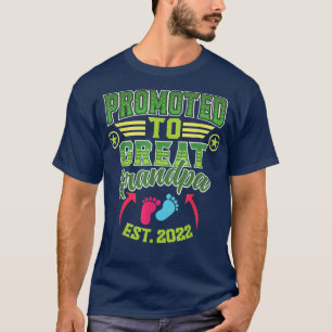 Promoted To Great Grandpa Pregnancy Sayings for Gr T-Shirt
