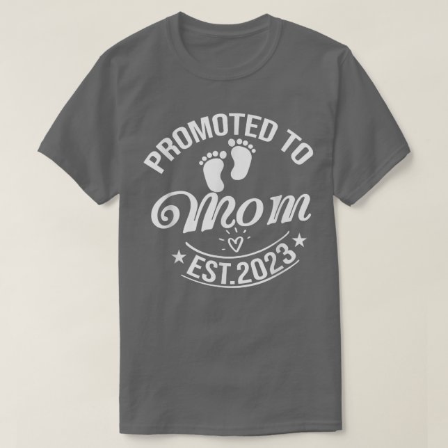 Promoted To Mum 2023 Pregnancy Announcement Mum  T-Shirt (Design Front)