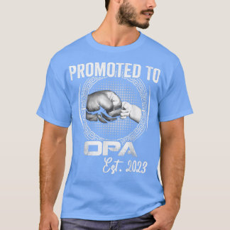Promoted to Opa Est 2023 Funny Pregnancy Announcem T-Shirt