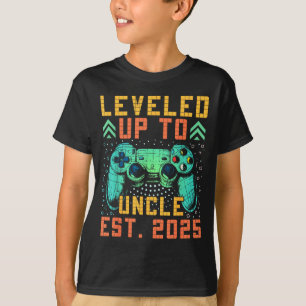 Promoted To Uncle 2025 Leveled Up To Uncle Est 202 T-Shirt