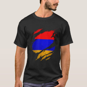 Proud Armenian Torn Ripped Armenia Flag T-Shirt