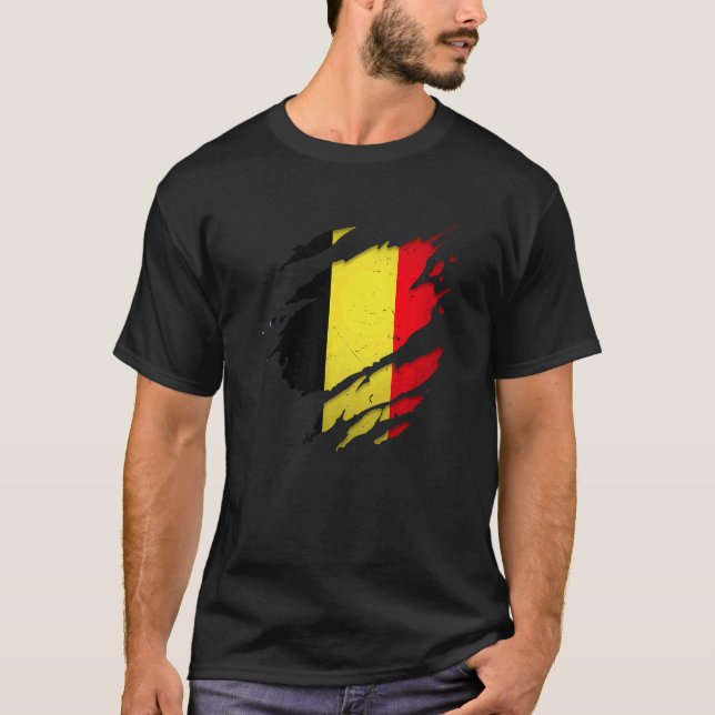 Proud Belgian  Torn Ripped Belgium Flag T-Shirt (Front)