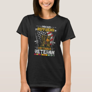 Proud Boyfriend Of Vietnam Veteran Us Flag Vetera T-Shirt