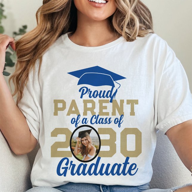 Proud Family Personalised Graduation Class Of 2024 T-Shirt (Creator Uploaded)