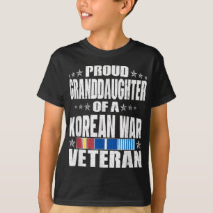 Proud Granddaughter Of A Korean War Veteran Milita T-Shirt